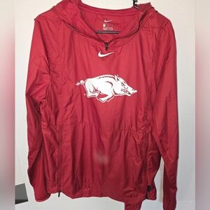 Nike arkansas razorbacks Women's Red Hooded Windbreaker Jacket small